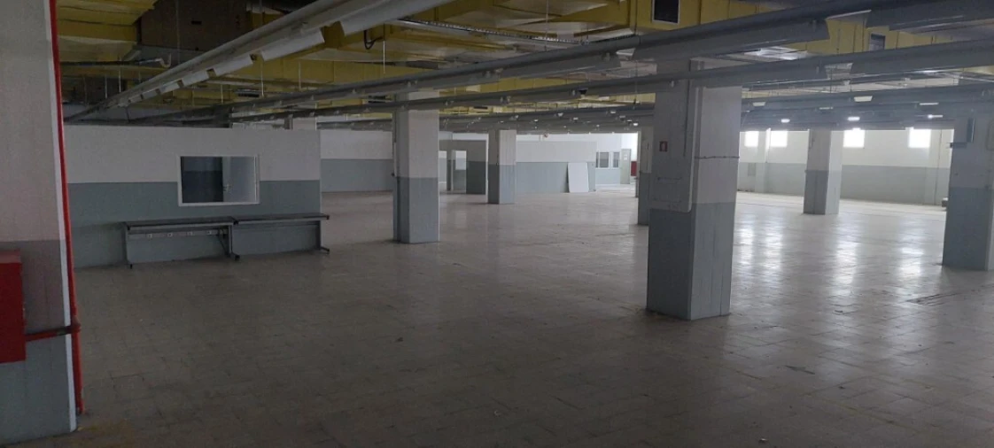 Armazém para Arrendamento em Camarate, Unhos e Apelação Foto 4