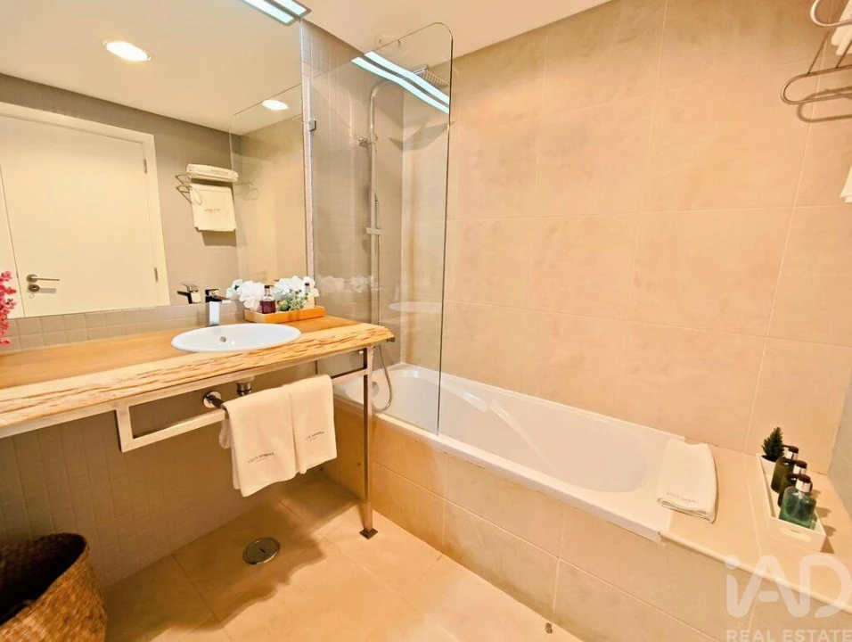 Apartamento T1 para Venda em Portimão Foto 9