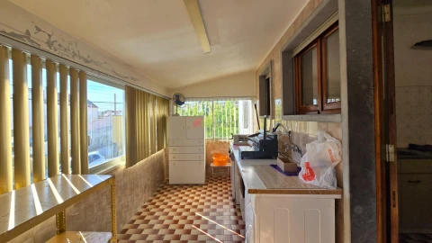 Moradia T5 para Venda em Colares