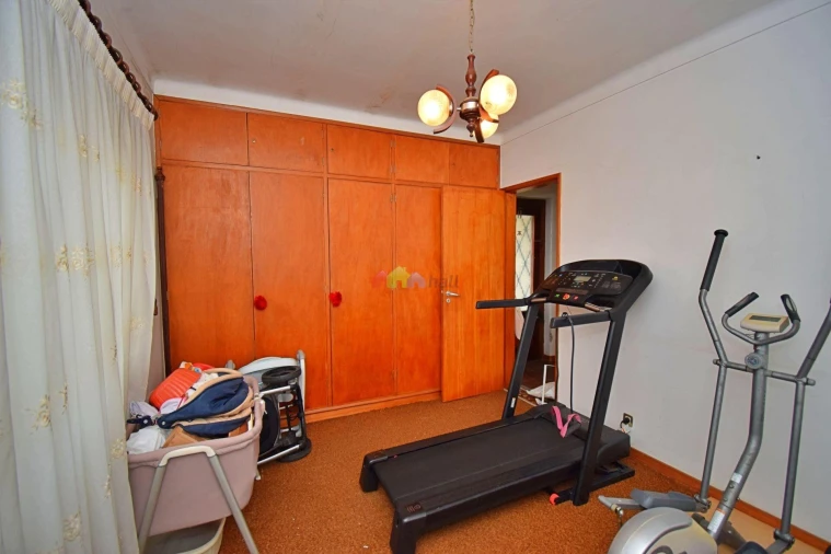 Moradia T5 para Venda em Colares Foto 46