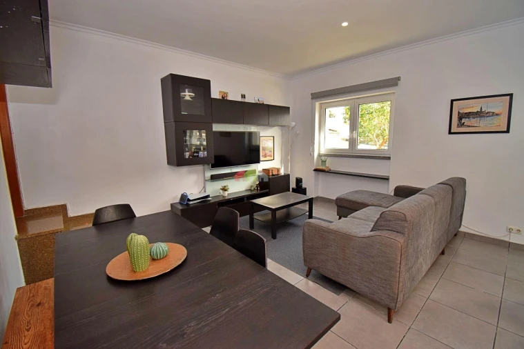 Moradia T5 para Venda em Colares Foto 12