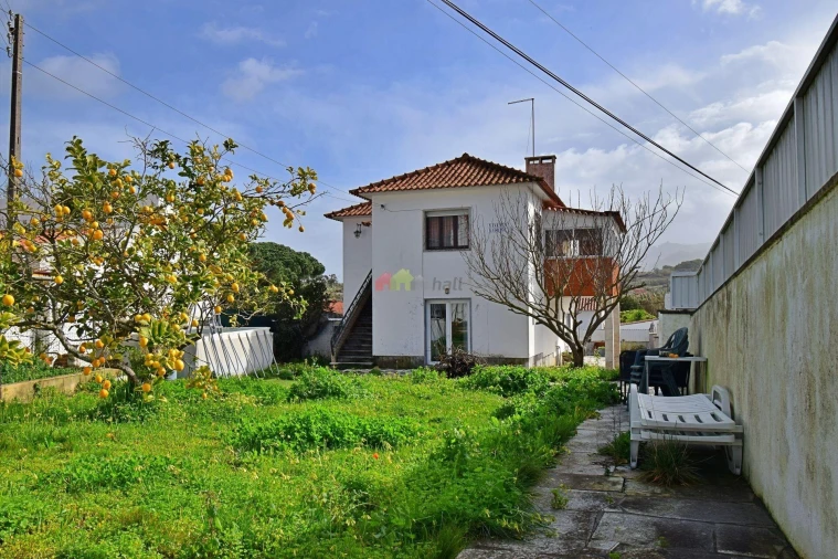 Moradia T5 para Venda em Colares Foto 59