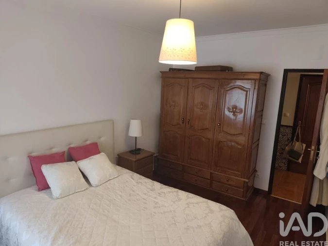 Apartamento T2 para Venda em Agualva e Mira-Sintra Foto 15