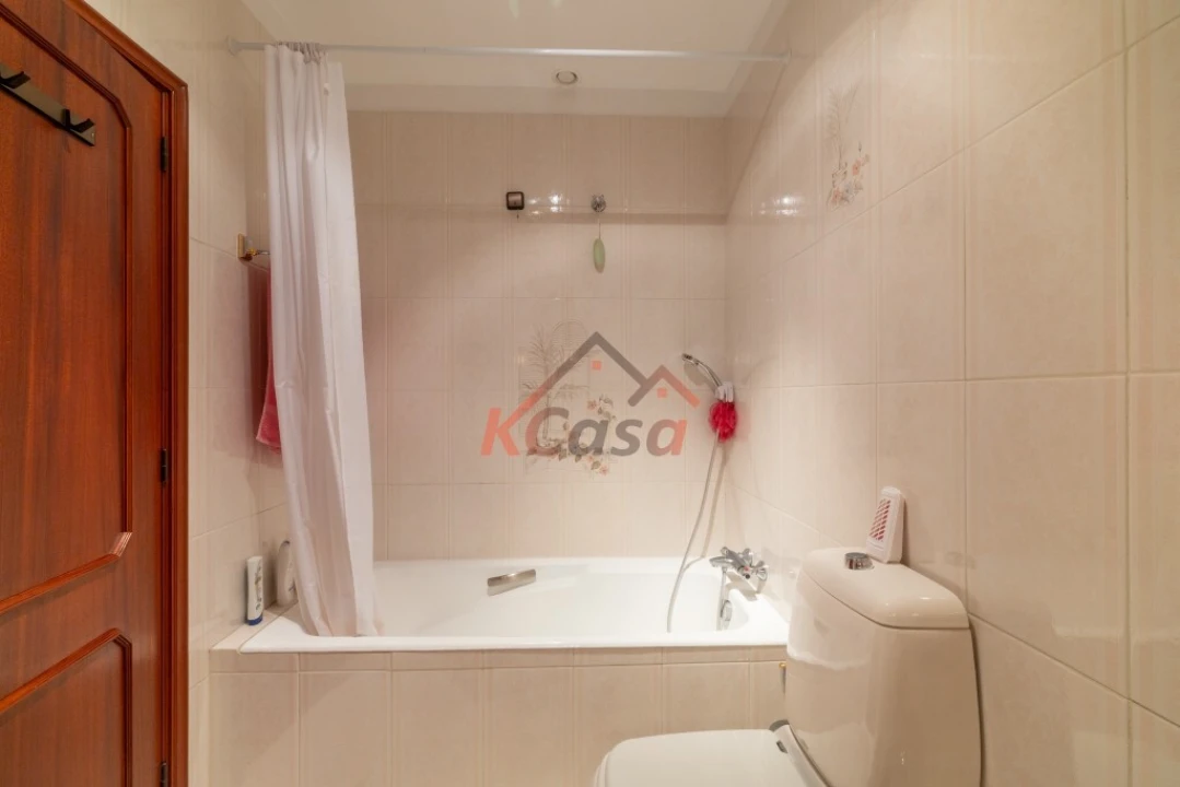 Moradia T4 para Venda em Coronado (São Romão e São Mamede) Foto 26