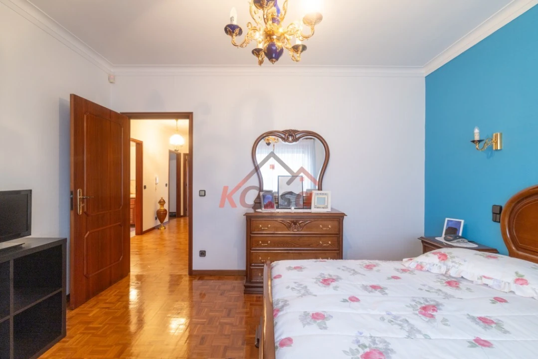 Moradia T4 para Venda em Coronado (São Romão e São Mamede) Foto 14