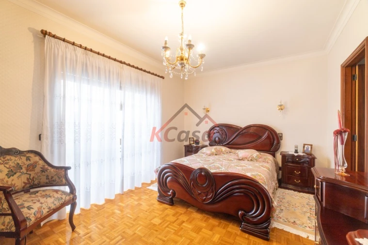 Moradia T4 para Venda em Coronado (São Romão e São Mamede) Foto 20