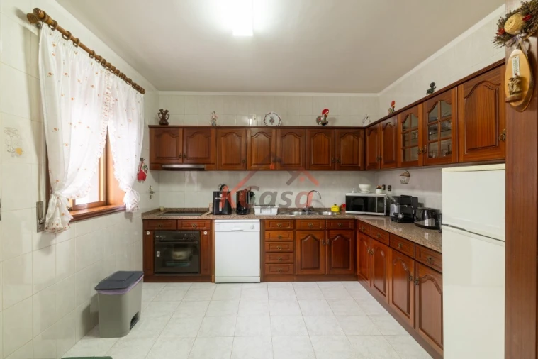 Moradia T4 para Venda em Coronado (São Romão e São Mamede) Foto 42