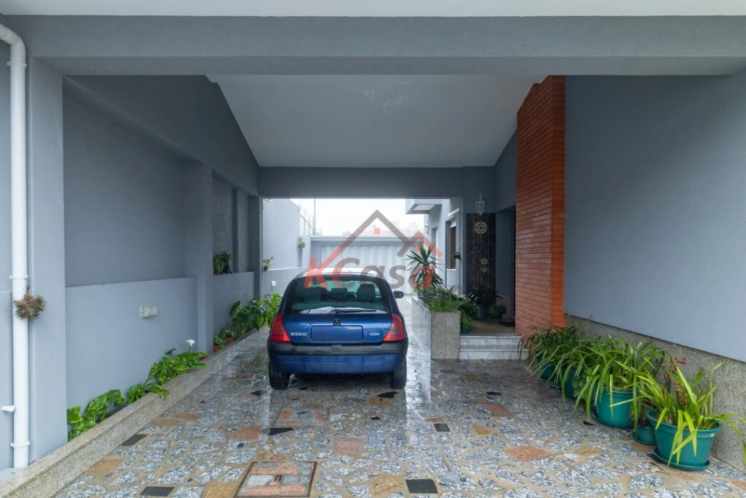 Moradia T4 para Venda em Coronado (São Romão e São Mamede) Foto 9