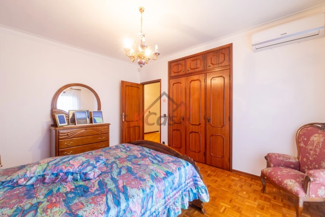 Moradia T4 para Venda em Coronado (São Romão e São Mamede) Foto 18