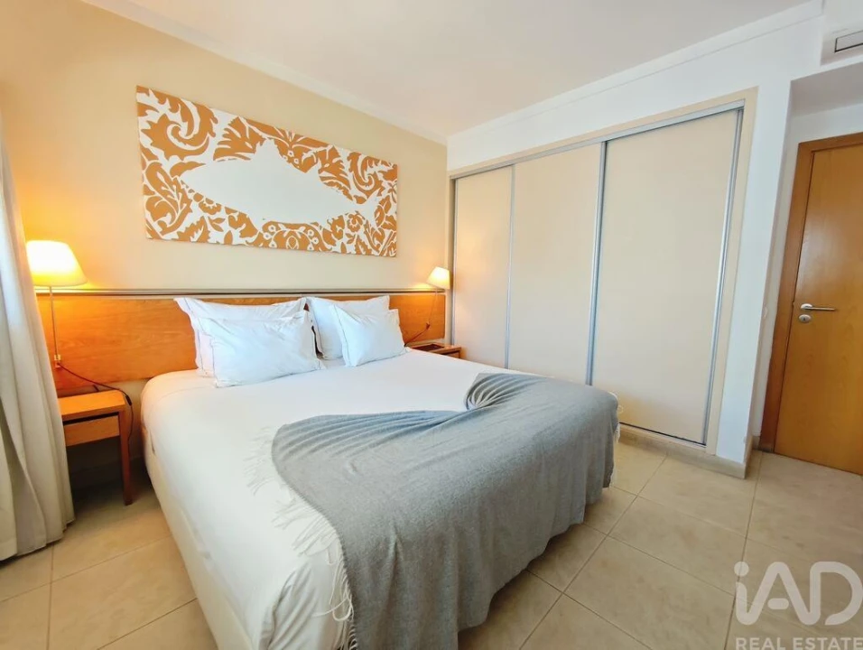 Apartamento T1 para Venda em Portimão Foto 5