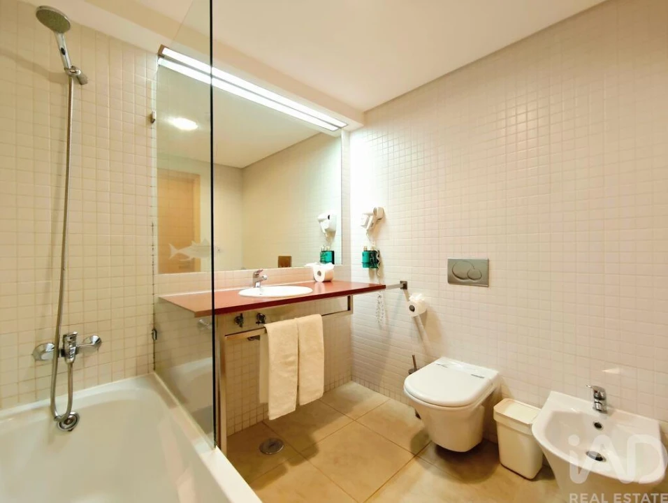 Apartamento T1 para Venda em Portimão Foto 18