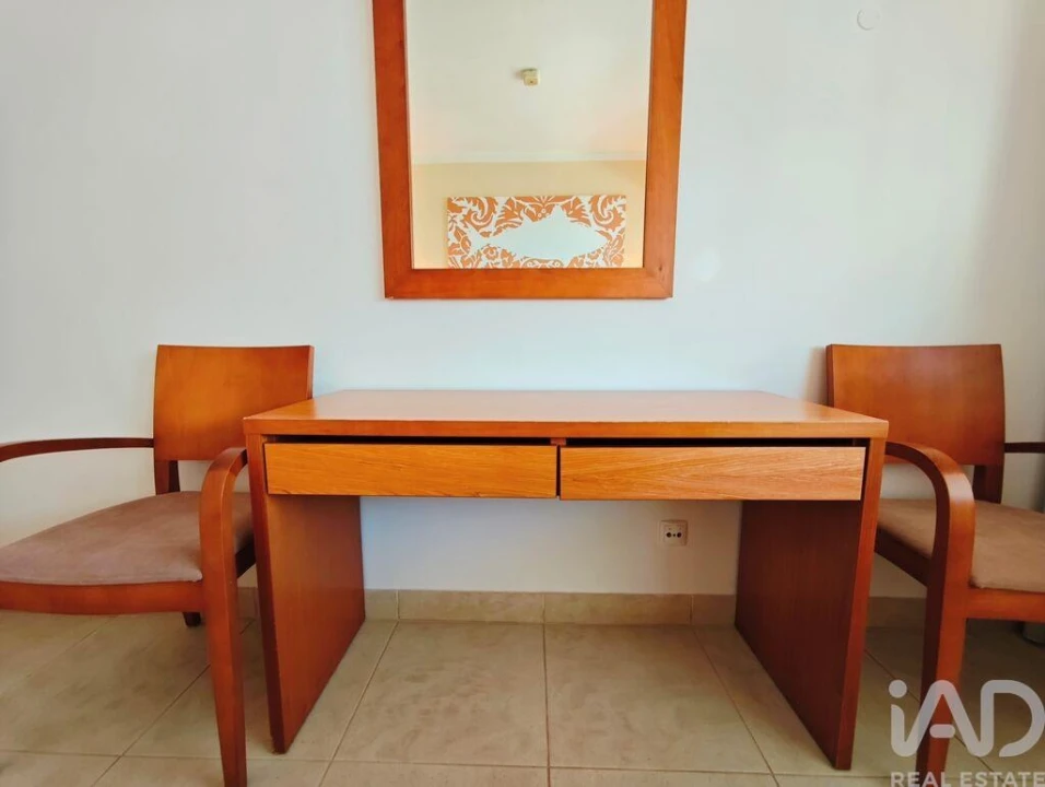 Apartamento T1 para Venda em Portimão Foto 4
