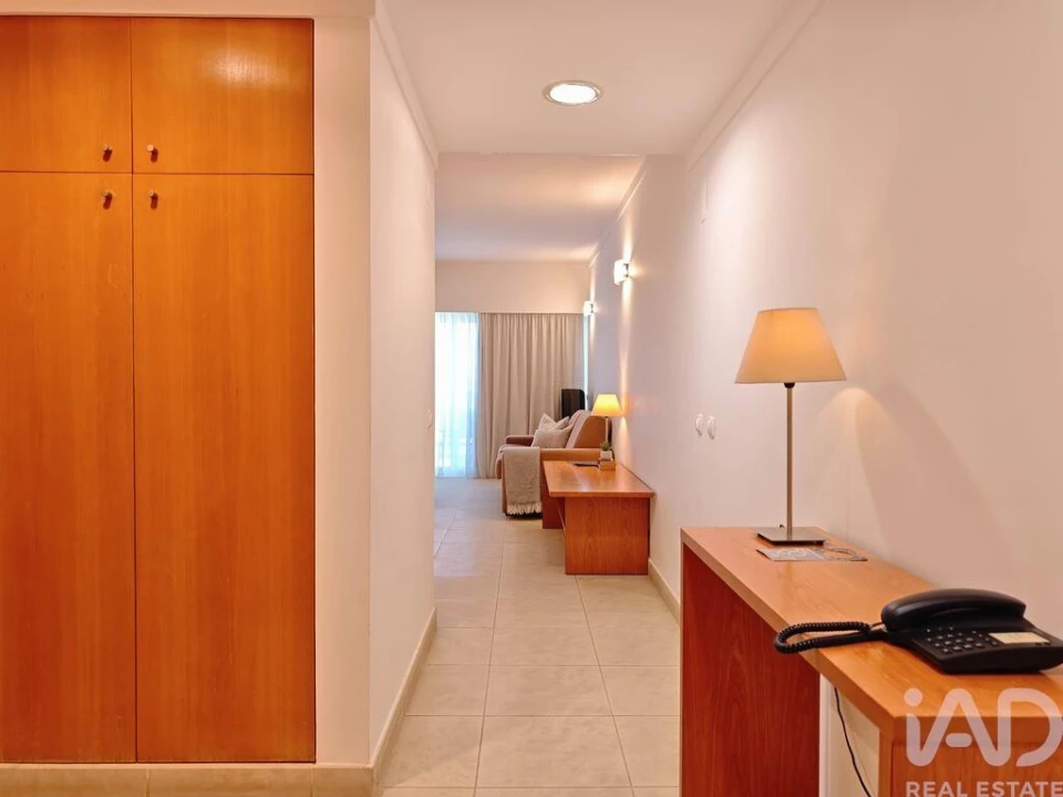 Apartamento T1 para Venda em Portimão Foto 2