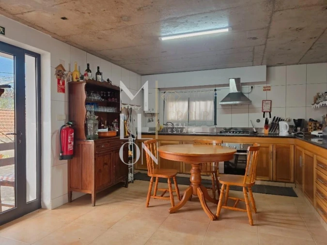 Moradia T2 para Venda em Fajã da Ovelha Foto 14