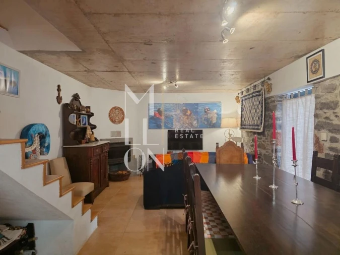 Moradia T2 para Venda em Fajã da Ovelha Foto 5