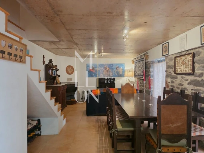 Moradia T2 para Venda em Fajã da Ovelha Foto 4