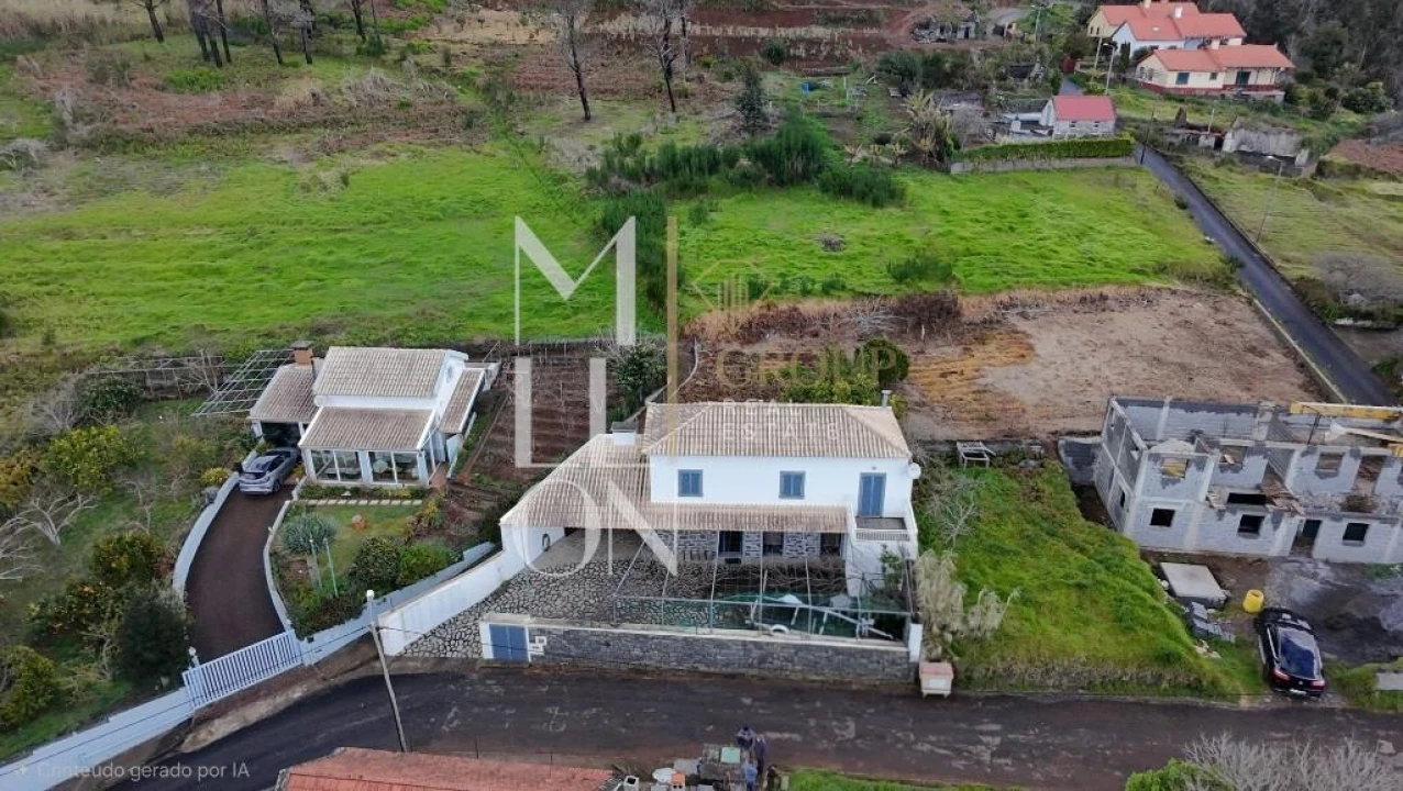 Moradia T2 para Venda em Fajã da Ovelha Foto 43