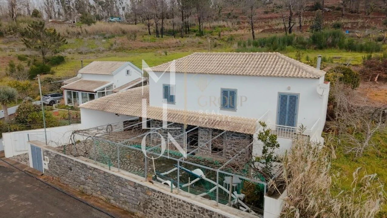 Moradia T2 para Venda em Fajã da Ovelha Foto 40