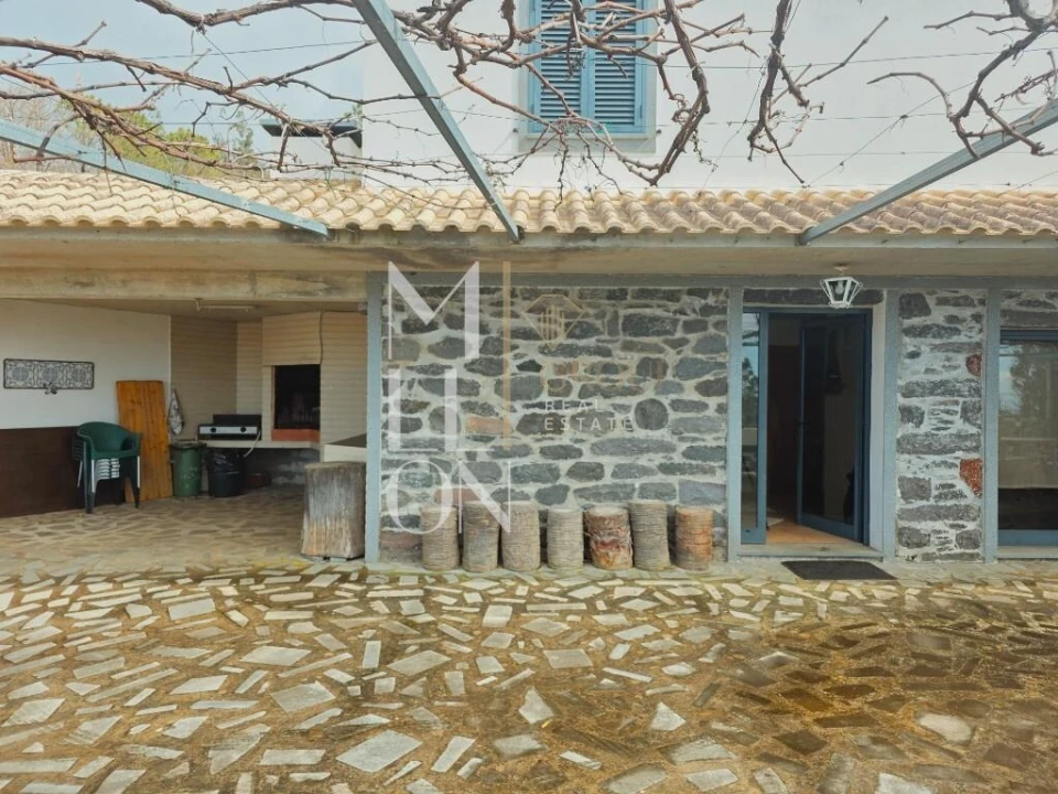 Moradia T2 para Venda em Fajã da Ovelha Foto 36