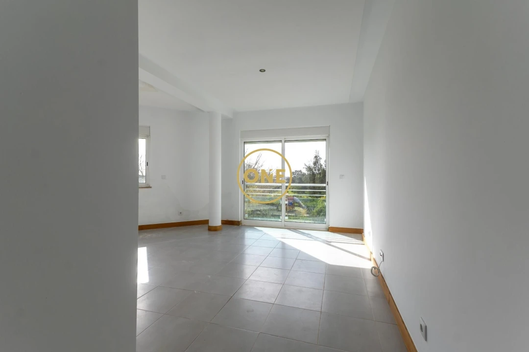 Apartamento T2 para Venda em Pegões Foto 5