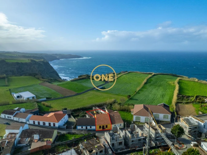 Moradia T3 para Venda em Achadinha Foto 22