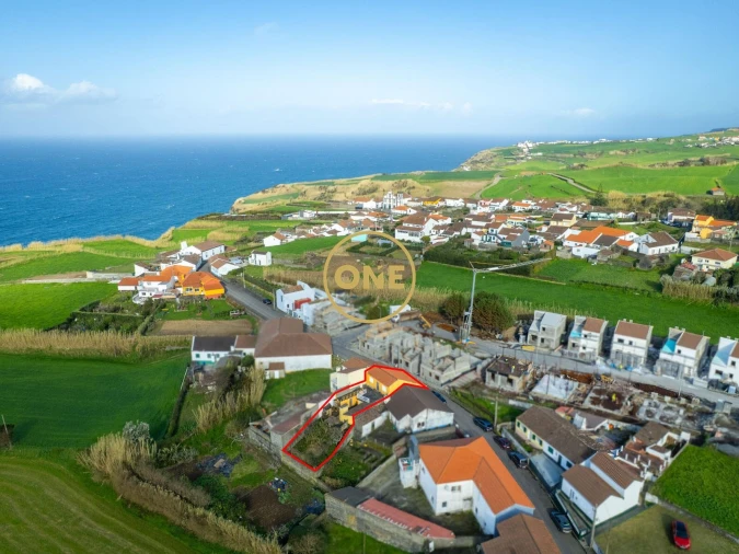 Moradia T3 para Venda em Achadinha Foto 25