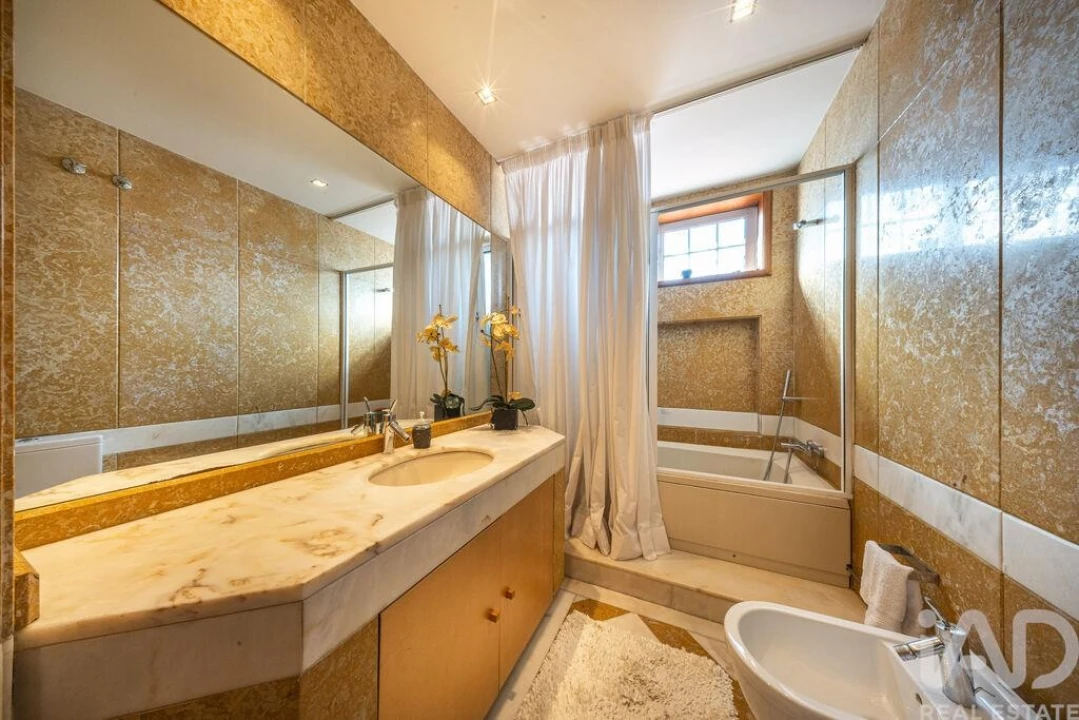 Moradia T4 para Venda em Vila Nova de Famalicão e Calendário Foto 10