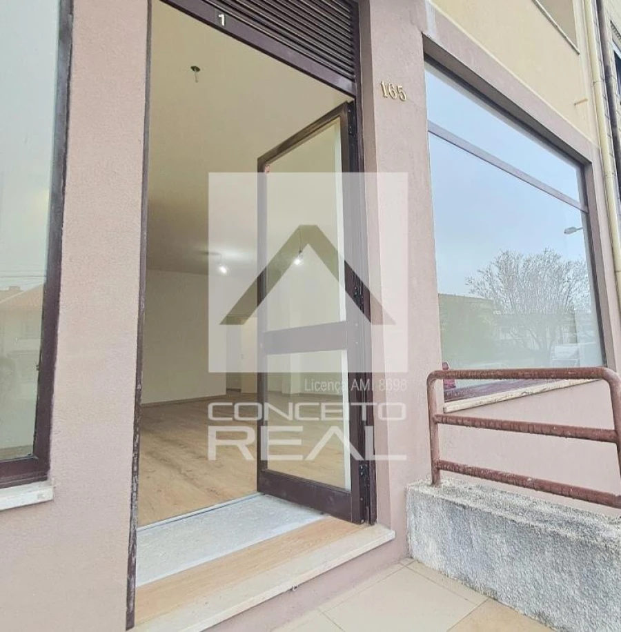 Loja para Venda em Custóias, Leça do Balio e Guifões Foto 1