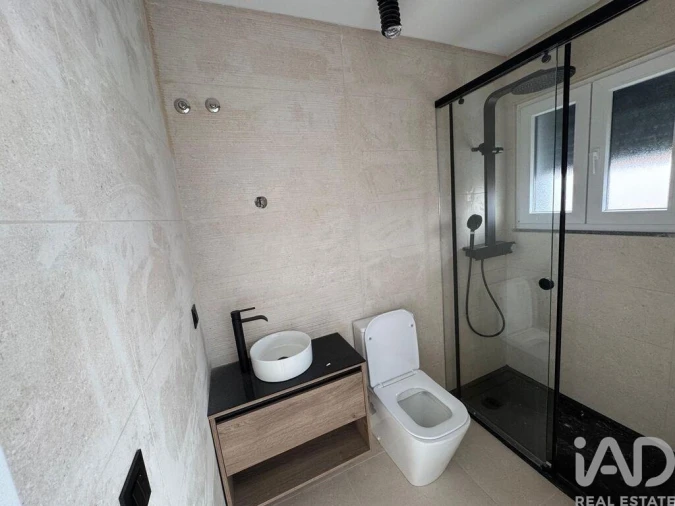 Apartamento T4 para Venda em Santa Iria de Azoia, São João da Talha e Bobadela Foto 18