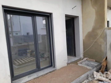 Moradia T4 para Venda em Fernao Ferro