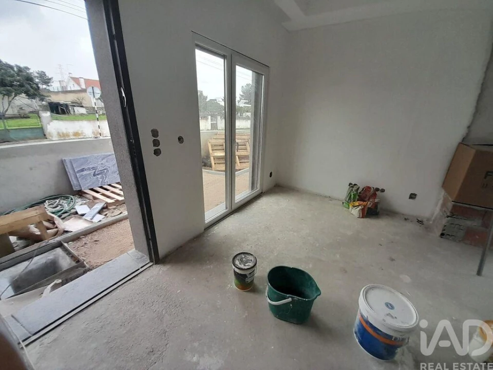 Moradia T4 para Venda em Fernao Ferro Foto 11
