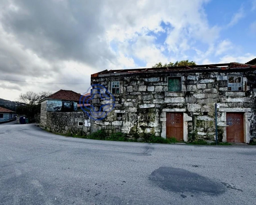 Moradia T4 para Venda em Arouca e Burgo Foto 15