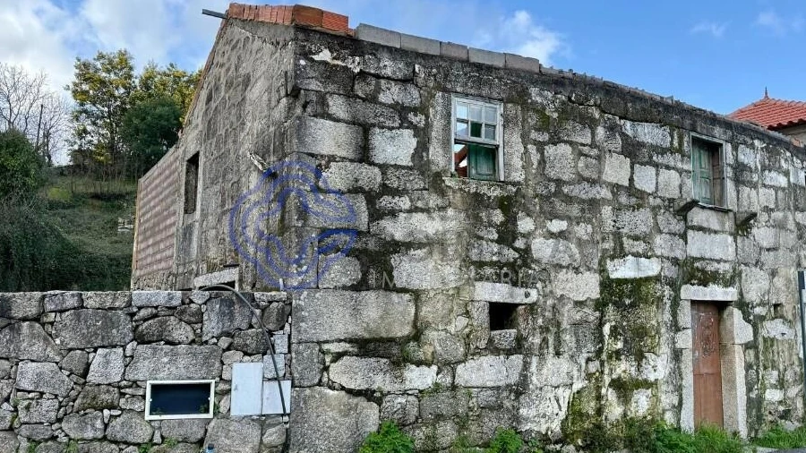 Moradia T4 para Venda em Arouca e Burgo