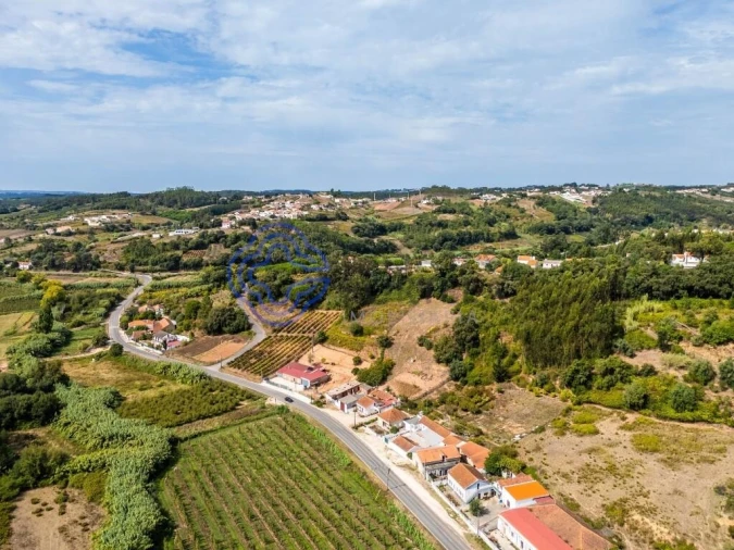 Moradia T3 para Venda em Alvorninha Foto 47