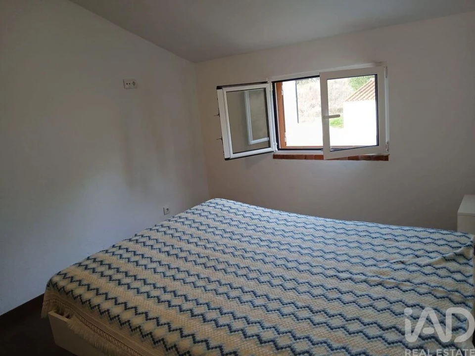 Moradia T3 para Venda em Vale de Santiago Foto 11