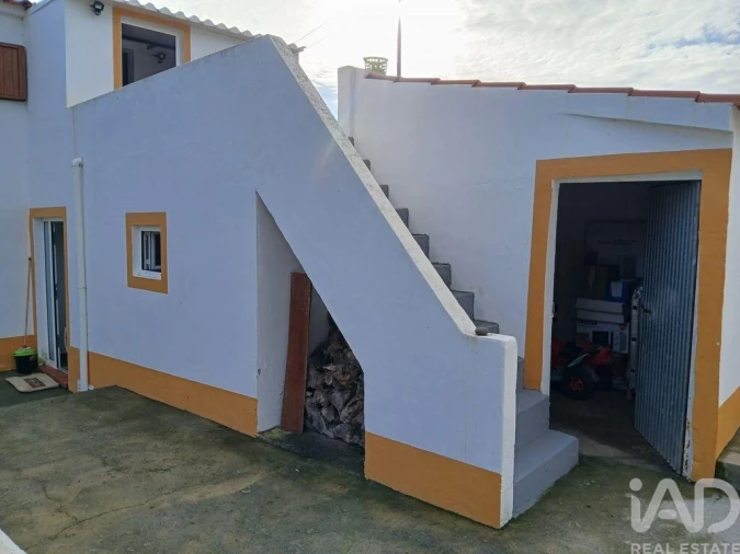 Moradia T3 para Venda em Vale de Santiago Foto 8