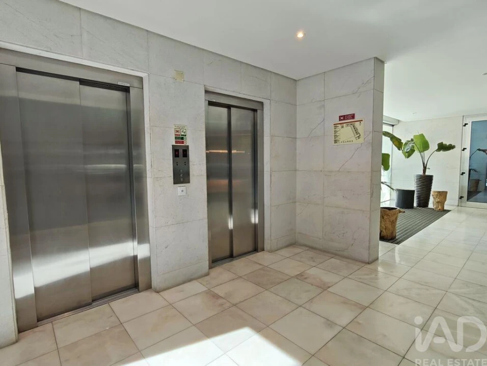 Apartamento T1 para Venda em Portimão Foto 33