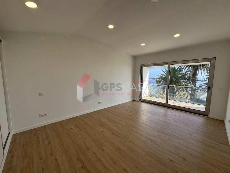 Moradia T3 para Venda em Praia da Vitoria (Santa Cruz) Foto 27