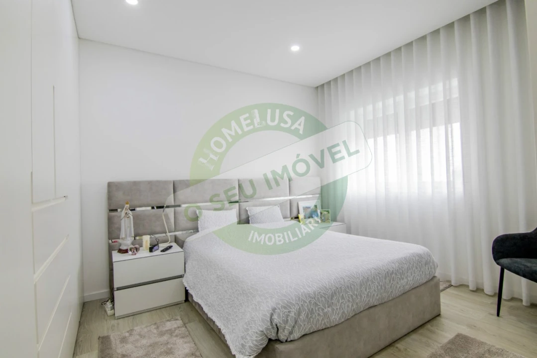 Apartamento T3 para Venda em Buarcos Foto 4