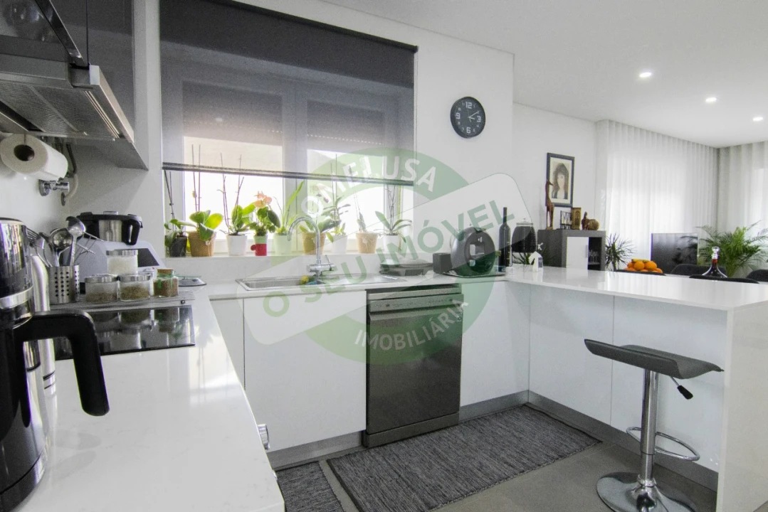 Apartamento T3 para Venda em Buarcos Foto 17