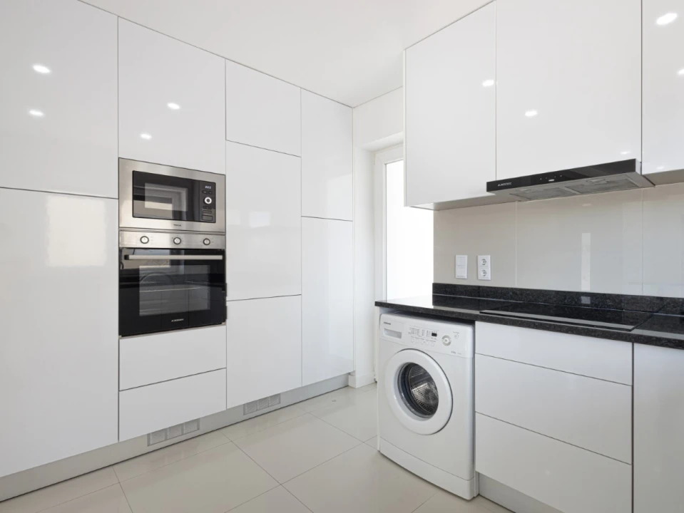 Apartamento T3 para Venda em Buarcos Foto 2