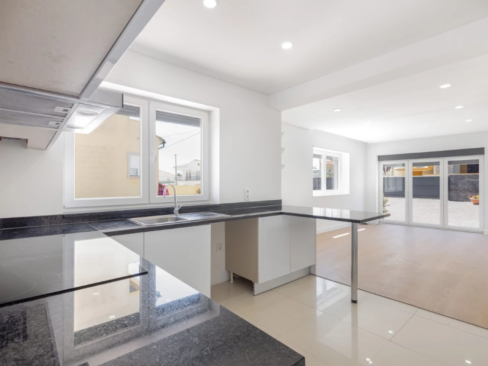 Apartamento T3 para Venda em Buarcos Foto 12