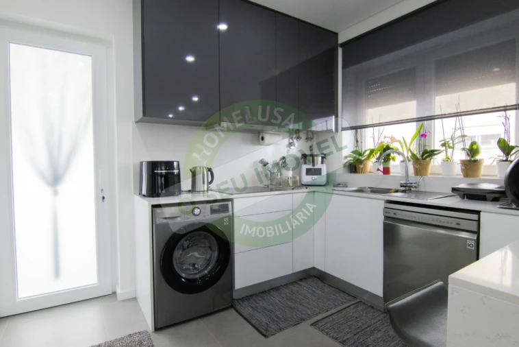 Apartamento T3 para Venda em Buarcos Foto 19