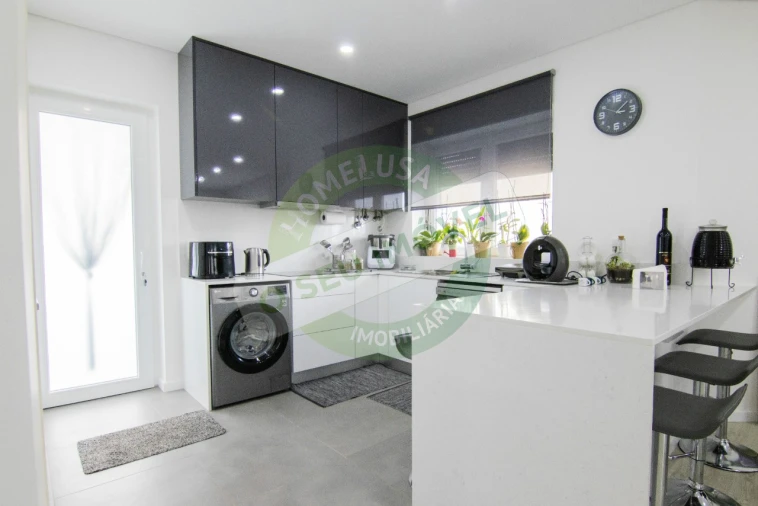 Apartamento T3 para Venda em Buarcos Foto 20