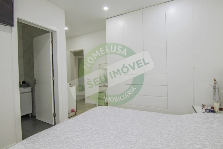 Apartamento T3 para Venda em Buarcos Foto 33