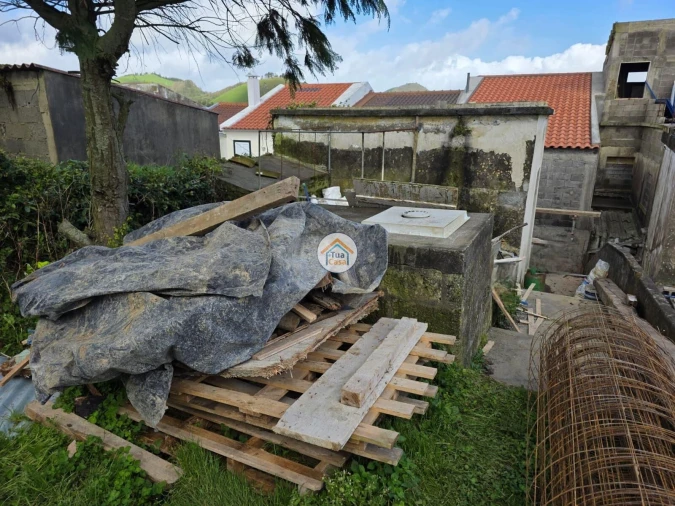 Moradia T2 para Venda em Fajã de Cima Foto 12