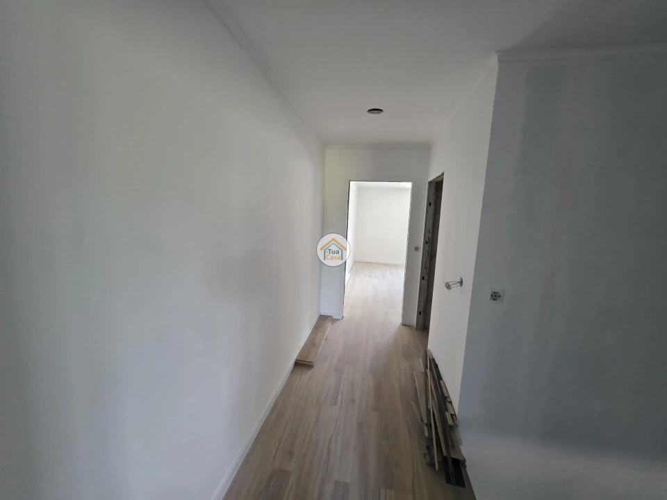 Moradia T2 para Venda em Fajã de Cima Foto 10