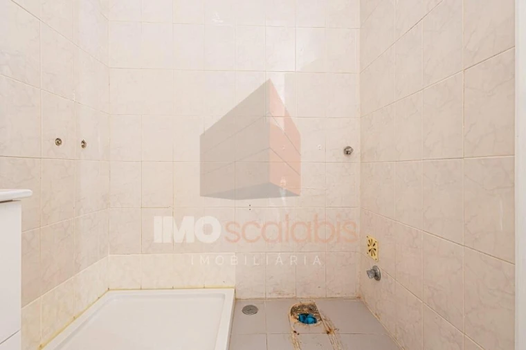 Apartamento T2 para Venda em Almeirim Foto 23