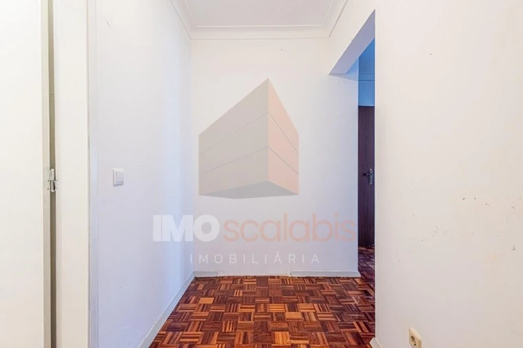 Apartamento T2 para Venda em Almeirim Foto 31