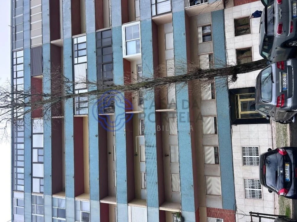 Apartamento T3 para Venda em Benfica Foto 3